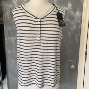 NWT CHASER SMALL TOP